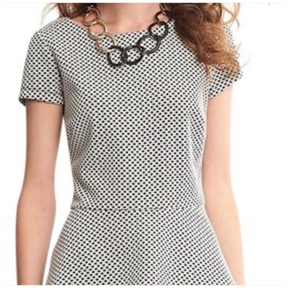 Banana Republic Black & White Peplum Top Size 6